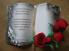Książka z życzeniami dla nauczyciela  :) 
miejsce na podpisy :)
