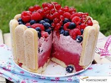 Składniki na okrągłą formę o średnicy 18cm:

Na mus owocowy:

360g świeżych lub mrożonych owoców leśnych (u mnie mieszanka jagód, malin, jeżyn, wiśni, porzeczek)
sok wyciśnięty ...