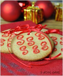 Kruche cynamonowe ciasteczka ze strony I Love Bake - koniecznie muszę spróbować, wydają się przepyszne i lekkie! :)