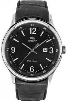 Czarny, klasyczny zegarek r...