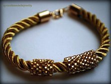 bransoletka z elementami beading'u