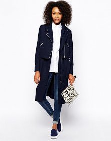 Biker. Kurtka zadziornej dziewczyny

2in1
Kurtka biker, płaszcz, kamizelka… Należy się podium w dziedzinie funkcjonalności!
Monki, £110.00

Więcej na Moda Cafe!