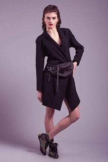 Marynarka sukienka czarna