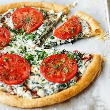 Tarta francuska ze szpinakiem i 3 serami z Kwestii Smaku. Koniecznie muszę wypróbować na jakiejś domowej imprezie ;)