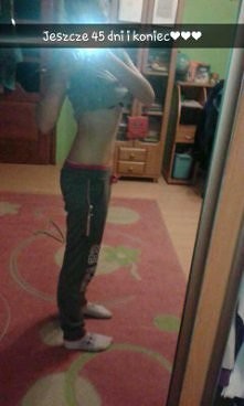 mój aktualny brzuszek lracu...