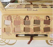 TheBalm Nude'tude <3
Piękne odcienie , mocno napigmentowane i grafika w stylu 
pin-up. Ideał <3