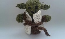 Yoda amigurumi. Zapraszam na mojego bloga z diy: meredithali.pl