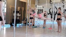 Pole Dance gif BOSKIE!