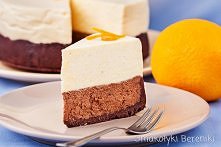 Sernik czekoladowy z musem pomarańczowym