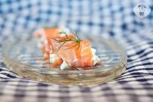 roladki z lososia z serkiem