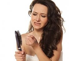 WYPADANIE WŁOSÓW!
Od jakiegoś roku wypadają mi strasznie włosy (praktycznie połowę tego co miałam to wypadło). Dajcie jakieś sprawdzone sposoby, biore już jakieś tabletki na wło...