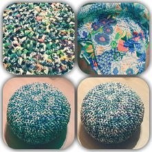 kolorowa pufa szydełkowa