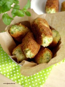 Brokułowe krokiety

Składni...