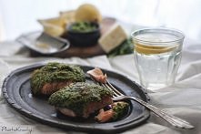 Łosoś pod pietruszkowo-parmezanową panierką