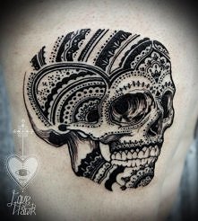 zupełnie inna czaszka