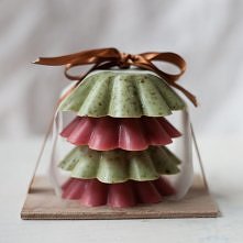 Mydełka diy na prezent

smo...