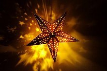 Drewniana gwiazda podświetl...