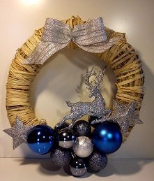 Świąteczny wieniec na ścianę lub drzwi :) Ktoś chętny?? ;)