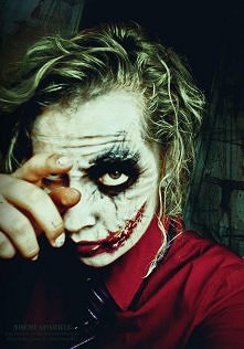 Joker cosplay

Więcej moich prac na:
youtube.com-NoemiSparkle
facebook.com-NoemiSparkle