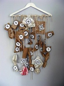Kalendarz adwentowy DIY
Szczegóły na barbea.blogspot.com
