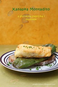 Kanapka z pieczoną papryką i dorszem