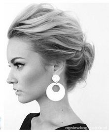 Piękny luźny kok. Idealne u...