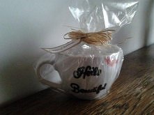 a tak pakujemy ! Napis na kubku i dedykacja wedle uznania :)