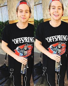 Luke Hemmings :3