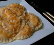 Tradycyjne Pierogi Ruskie - Przepis - Kliknij w zdjęcie