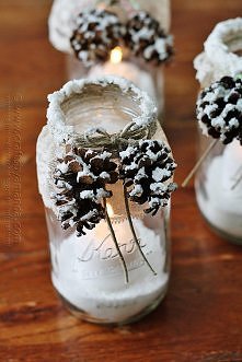 SNOWY PINECONE CANDLE JARS
