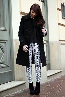 black & white & electric blue!