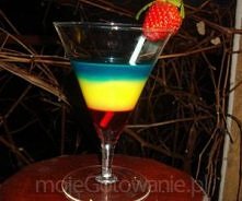 Drink kolory wiosny 

Czas przygotowania: 20 minut
Czas chłodzenia / mrożenia: 30 minut
Kaloryczność: 300 kcal
Ilość porcji: 1
Składniki

    50 ml soku pomarańczowego
    50 ml...