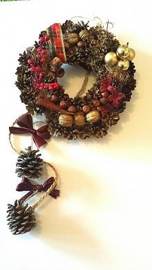 wianek na drzwi szyszki orz...