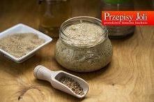 MUSZTARDA DOMOWA
Składniki:

12 łyżek gorczycy (ja użyłam białej)
6 łyżek octu winnego
6 łyżek wina białego wytrawnego
2-3 łyżki wody
1/4 łyżeczki soli
1/2 łyżeczki pieprzu
1 ły...