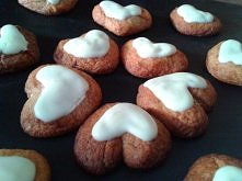 Cynamonowe ciasteczka z bia...