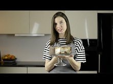 Sernik na zimno z batonami Mars. Pyszny. Wybaczcie tylko, ze tak szybko czytam listę składników :(