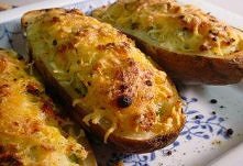 Ziemniaki z mozzarellą.