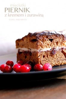 PIERNIK NA ŚMIETANIE