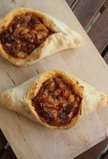 Tureckie chlebki z kurczaki...