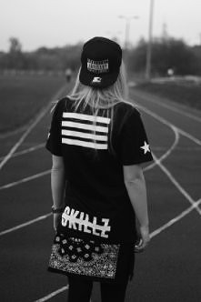 #majors #streetwear #starter