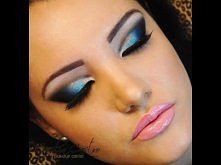 Cecília Castro MakeUp - Make Azul -> klik:)