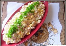 SAŁATKA Z SZYNKĄ I SELEREM KONSERWOWYM
Składniki:

3 jajka
słoik selera konserwowego z porem (z Rolnika)
30dkg szynki konserwowej
pęczek rzodkiewki
ogórek zielony
szczypiorek, n...