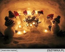 ...takiej atmosfery nie zapewni żaden materialny prezent. Warto pielęgnować te chwile, są one niepowtarzalne - pamiętajmy o tym - dla mnie są najcenniejszym prezentem. Kiedyś te...