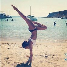 Postanowione: uczę się tych wszystkich dziwactw gimnastycznych, bo mam ochotę :D