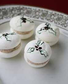 Świąteczne bezy z kremem cy...