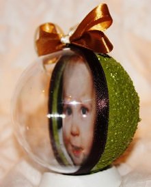 Ręcznie robiona bombka ze zdjęciem - idealna na świąteczny prezent