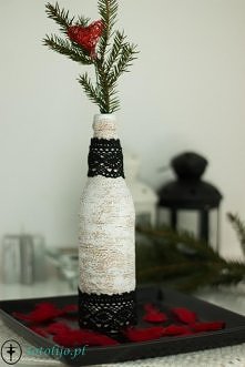 na blogu totolijo rozdawajka. Możesz mieć ten lub inny wazonik za darmo.