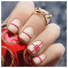 Świąteczne paznokcie