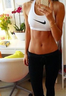 PAMIĘTNIK ODCHUDZANIA - XIII dzień z Insanity. Kliknij w obrazek aby dowiedzieć się więcej.