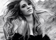 Subtle Wedding Hairstyle for Blondes – Updo